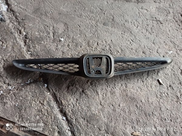 Grill grille radiator sarang tawon honda jazz idsi 2004 2005 2006