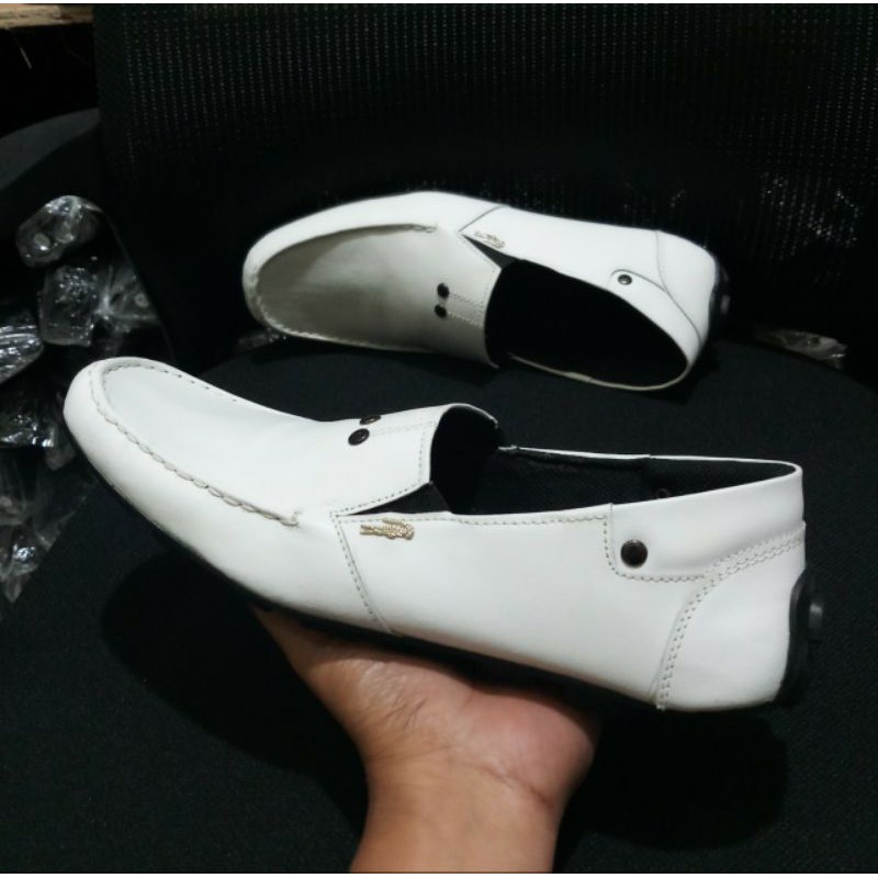 sepatu pria slop slip on mocasin knop putih kulit asli