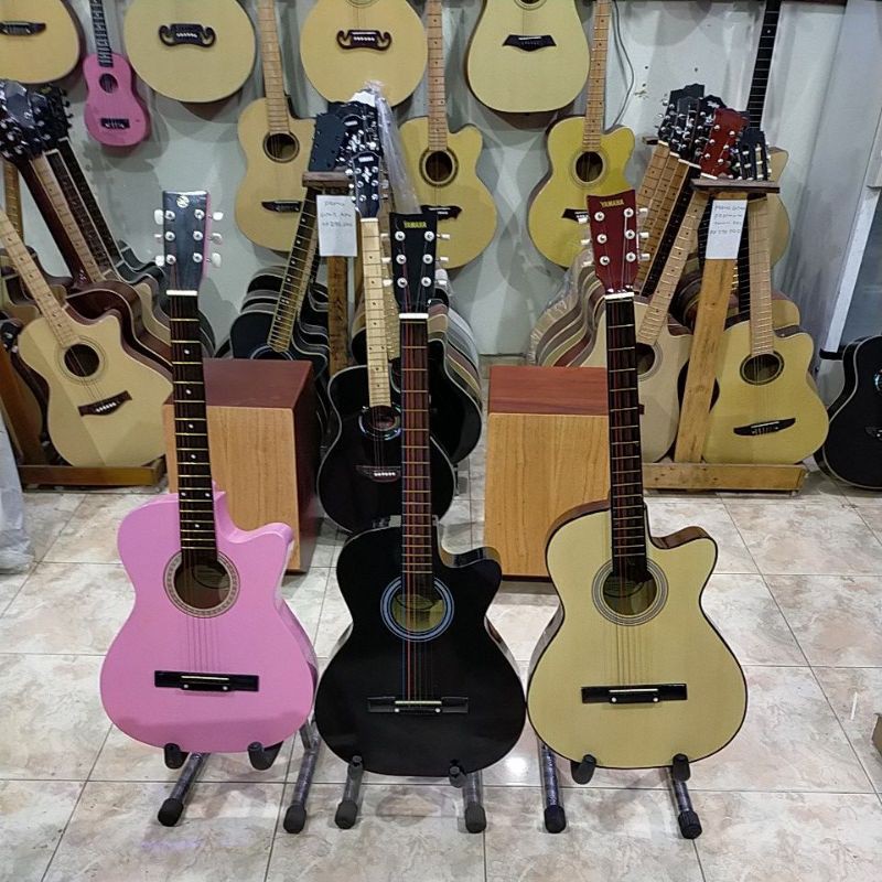 gitar akustik Yamaha untuk pemula