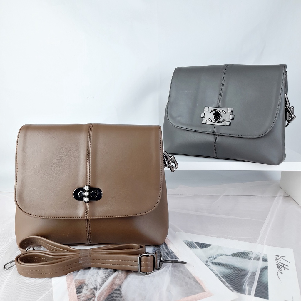 Tas Selempang Wanita Bahu Kuliah Santai Kulit Leather Polos Flap Hitam Mutiara Premium Lokal  KT073 KT074