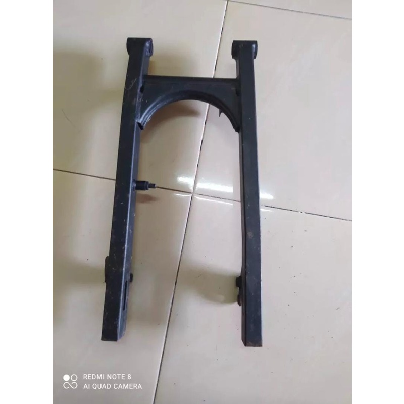 Swing arm capit urang Yamaha Fizr original copotan motor