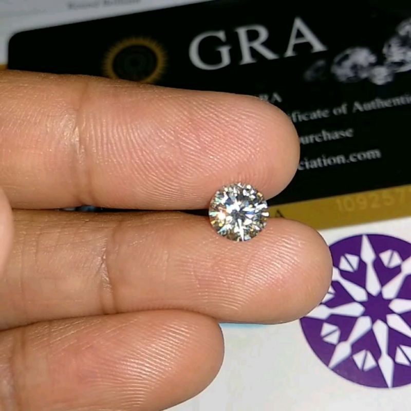 Batu permata moissanite from USA 1ct  + memo GRA