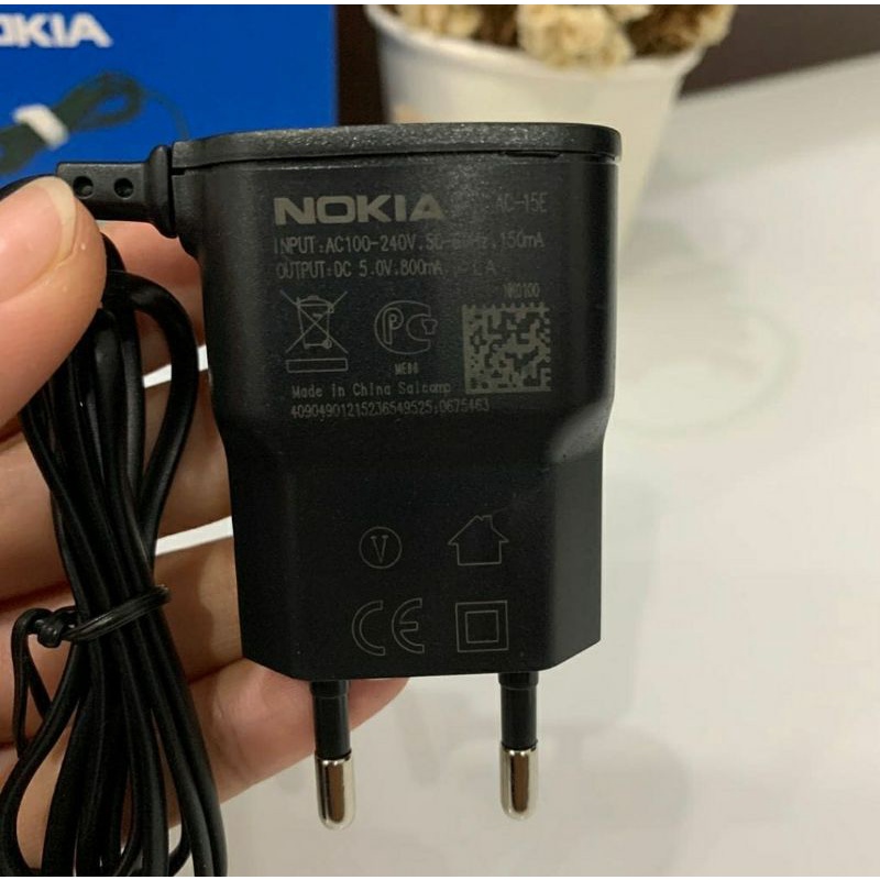 TC TRAVEL CHARGER NOKIA LUBANG KECIL N70 / N95 PACKING PRESS