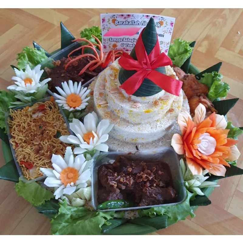

Tumpeng Nasi Mandi