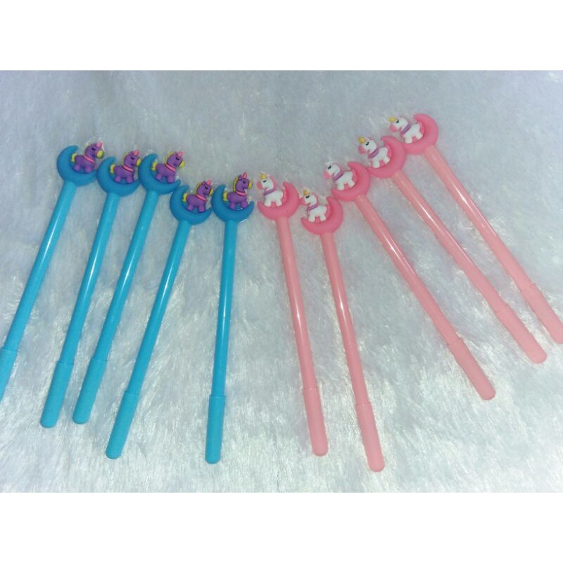 

pena unicorn pink dan biru
