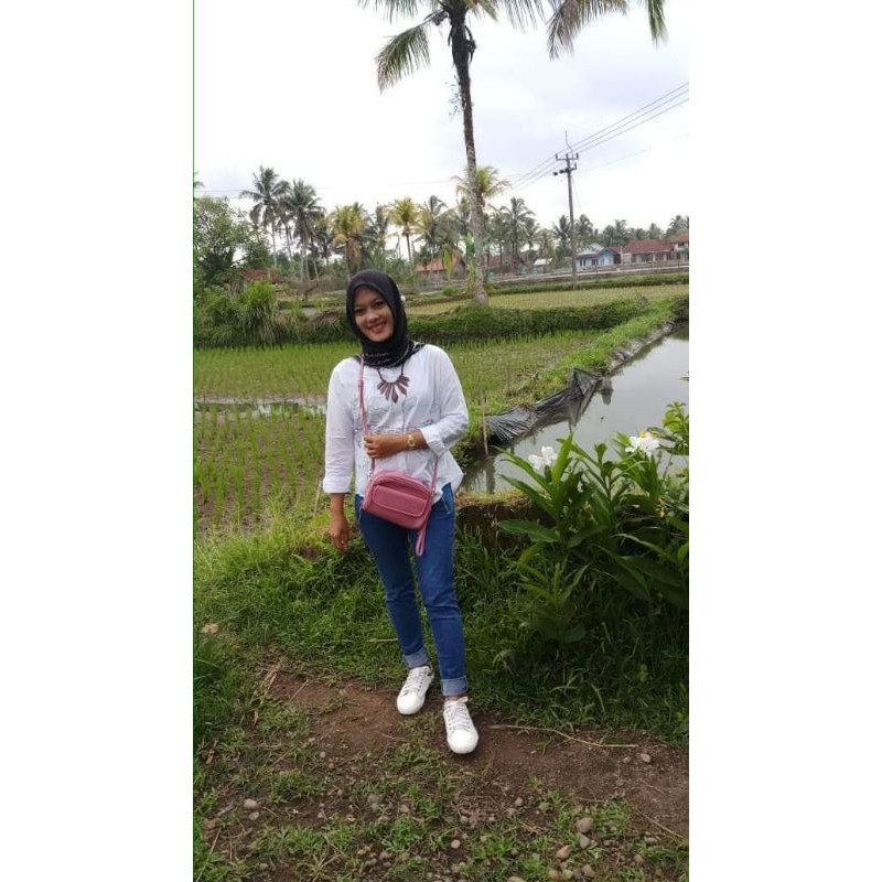 Kanaka my qeena/HPO Kanaka/Handphone Organizer/my qeena by  kirana stuff