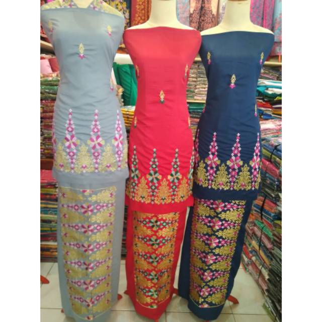 Kain bordir bukittinggi