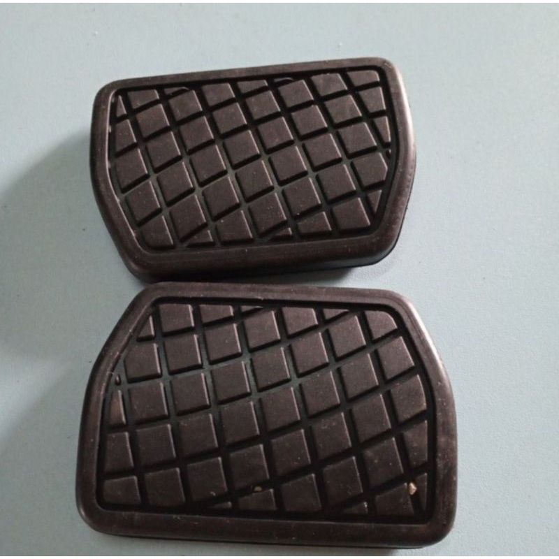 KARET PEDAL REM MATIC MOBIL TOYOTA AVANZA RUSH TERIOS RAIZE ROCKY