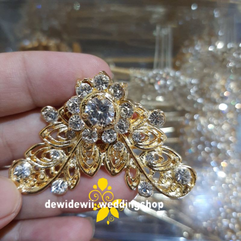 Centung Solo Kartika, ModeL Batu Diamond (Tanam)