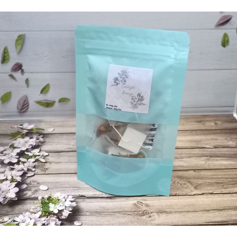 

Tea Blend | Twilight Breeze | Chamomile, Saff Flower, Greentea (4 kantong teh @3gr)