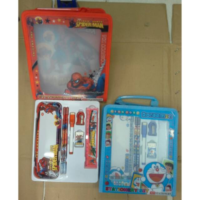 

Stationery set karakter