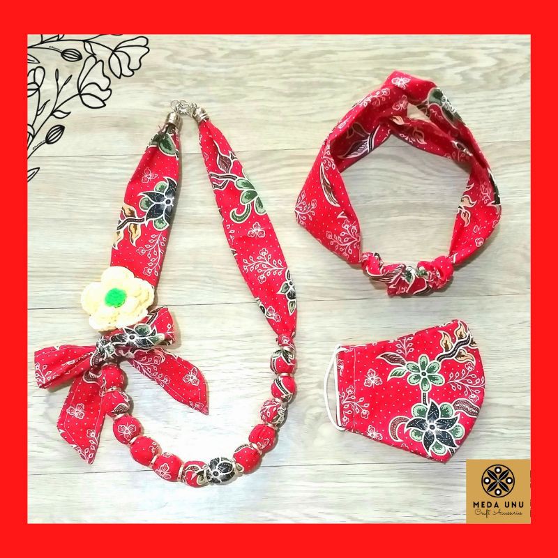 Kalung Batik Bunga Rajut 1