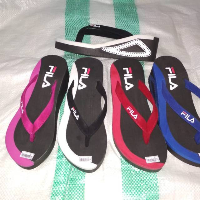 Sandal Wedges Wanita List warna