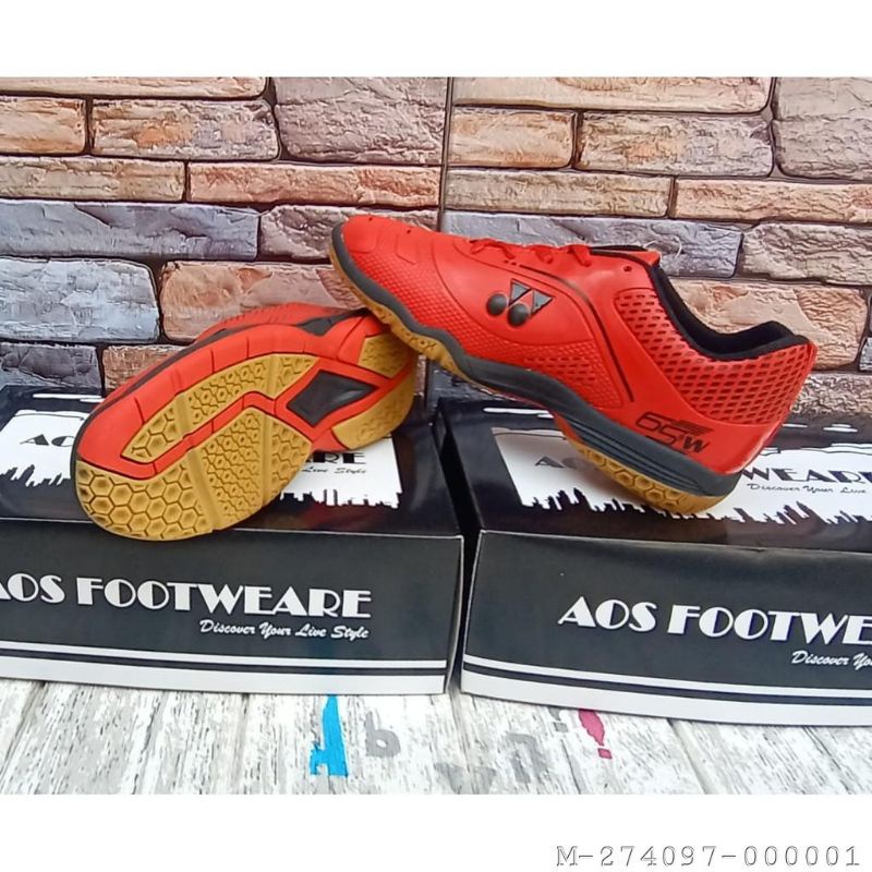 SEPATU SPORT PRIA YONEX RED VAFW-093