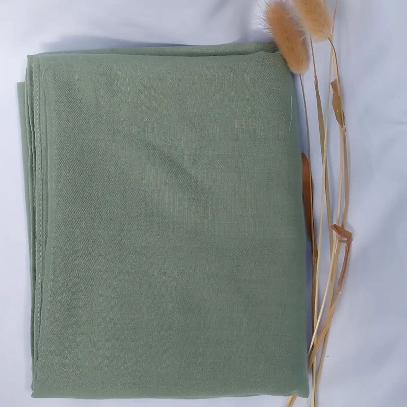 kerudung hijab / jilbab segi empat bahan PARIS PREMIUM voal polos warna hijau muda paris matcha sage
