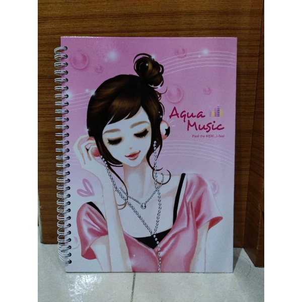 

Buku tulis/notebook pink ukuran besar