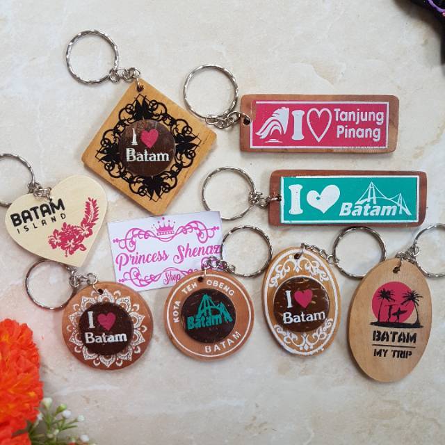 Jual SOUVENIR BATAM / BATAM ISLAND/GANTUNGAN KUNCI BATAM/GANCI UNIK DAN