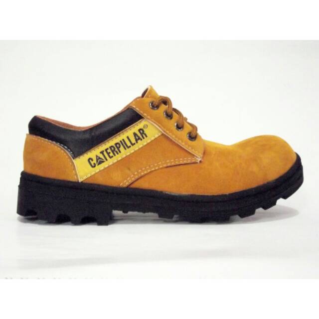 Caterpilar safety boot / sepatu safety/ sepatu boot/ sepatu boot murah