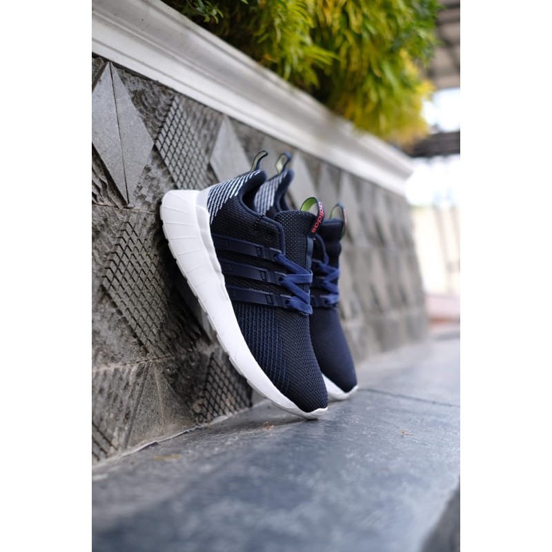 Adidas Questar Flow Navy White