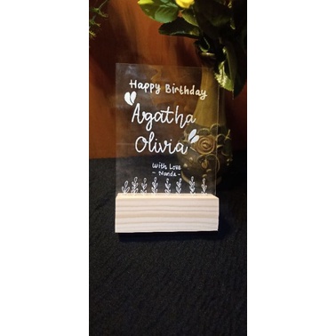 

KADO LETTERING AKRILIK | CUSTOM LETTERING AKRILIK | KADO WISUDA A6