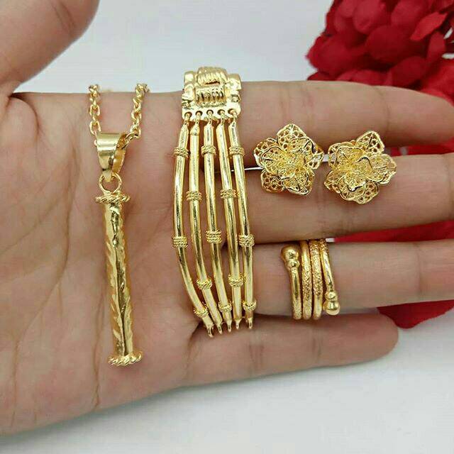 Set duplikat emas london