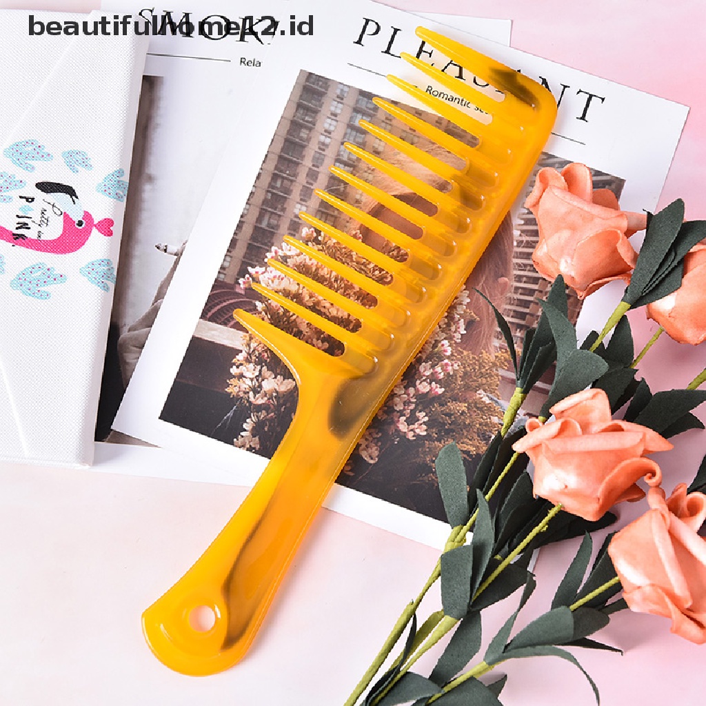 【beautifulhome12.id】 1pc wide tooth handle hairdressing salon antistatic plastic hair comb detangling  .