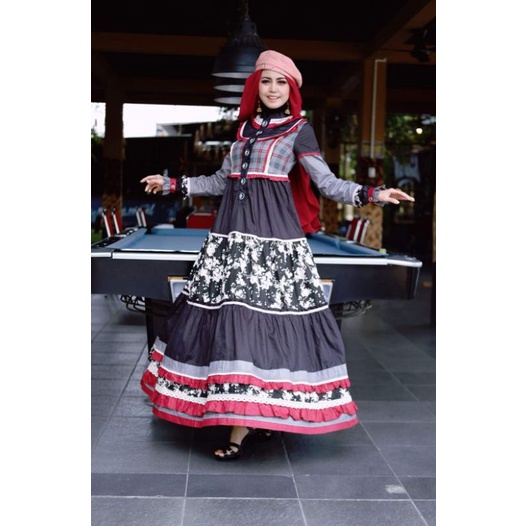 REPRO ESME HUSNUL BLACK