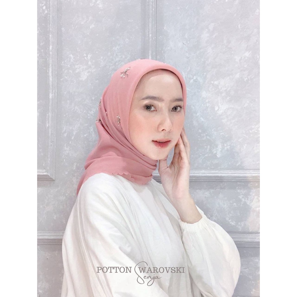 HIJAB POTTON SENJA SWAROVSKI STAR / HIJAB PAYET / HIJAB LASERCUT / HIJAB SWAROVSKI