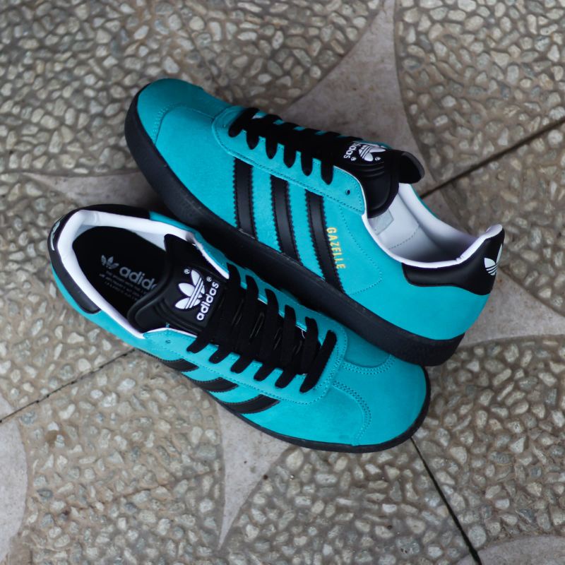 adidas gazelle tosca black