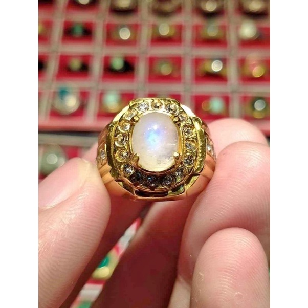 Batu Biduri bulan Moonstone India