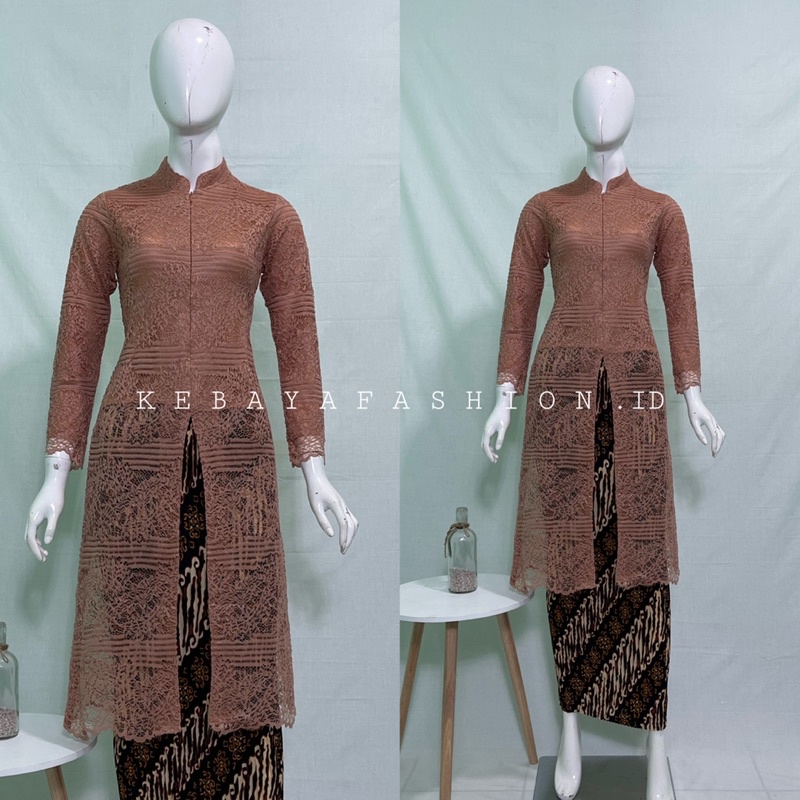 Kebaya / Kebaya Modern / Brokat / Tunik Brokat / Kebaya Modern Brukat / Kebaya Tunik Brukat / Tunik Brukat