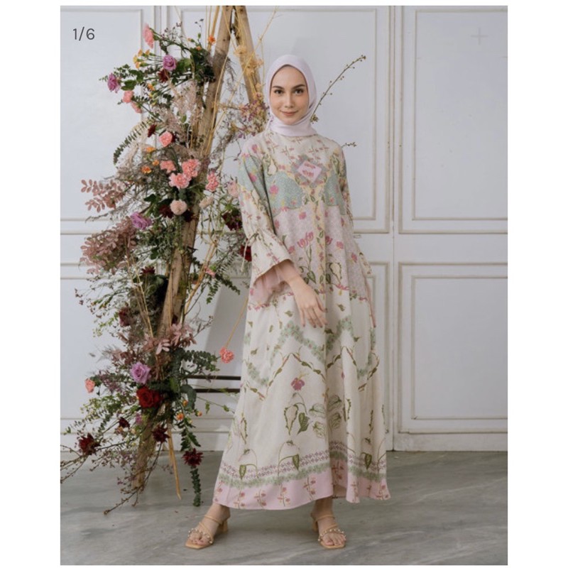 Maharani Dress by Geulis