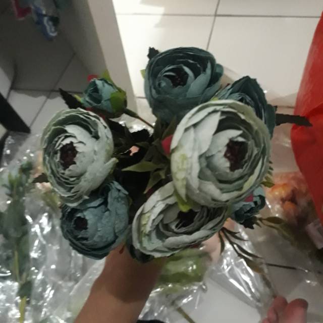 Bunga mawar artificial