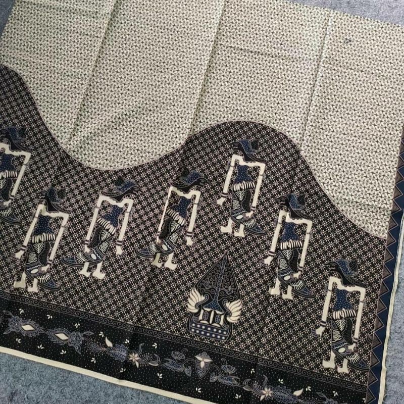 Kain batik solo truntum srikandi hitam