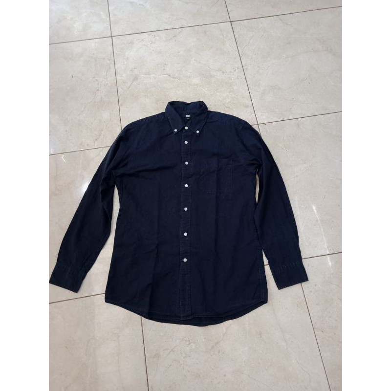 Kemeja Panjang Uniqlo Hitam