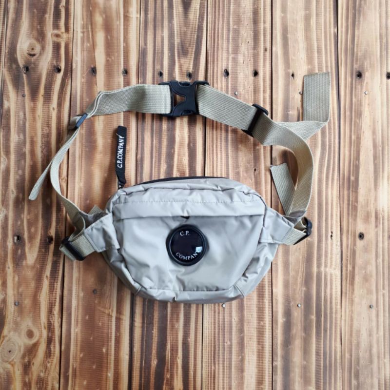 BODY BAG / WAIST BAG CP COMPANY KHAKI PREMIUM