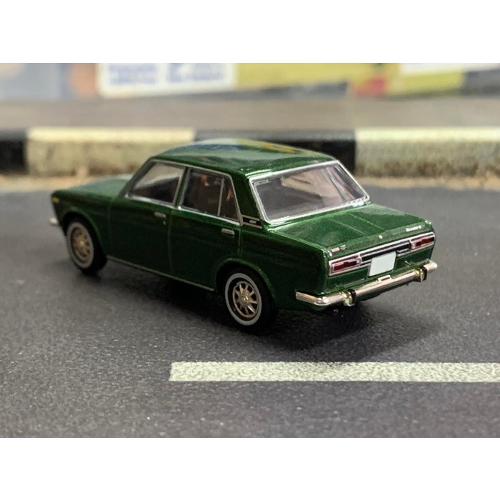 Tomica Limited Vintage LV-89a Datsun Bluebird 1600 SSS