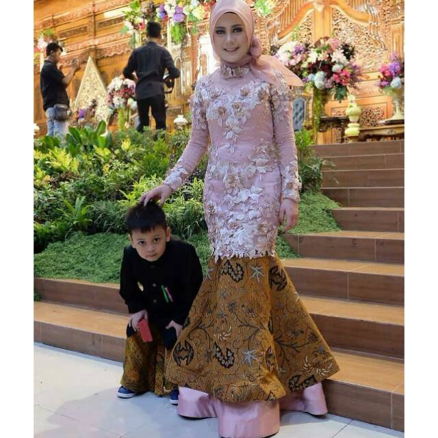 LONGDRESS MUSLIM / HIJABERS WANITA / LONGDRESS MEWAH / BAJU UNDANGAN / BAJU LEBARAN / DRESS DUYUNG