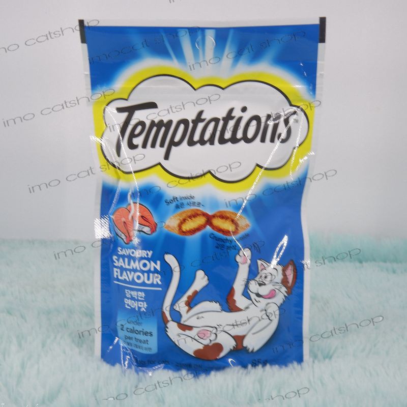 Temptasions snack cat