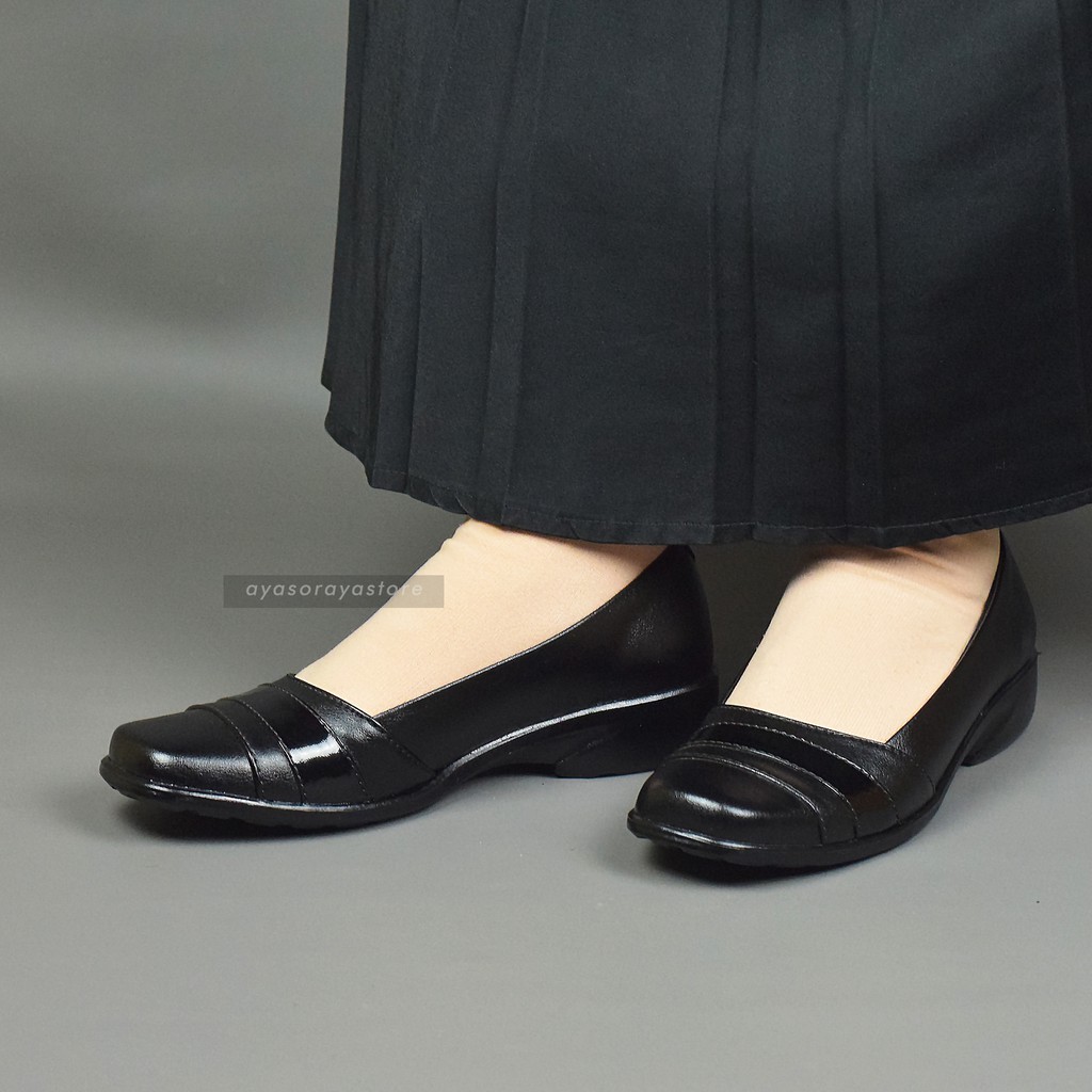 SEPATU Pantofel Pantopel Formal Wanita Warna Hitam Enak Dan Nyaman Dipakai - XIMA 723