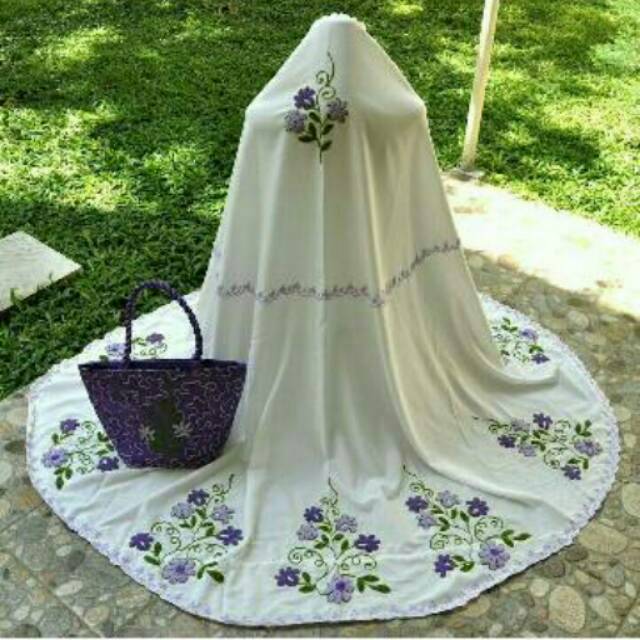 Mukena Cyntia Bunga Timbul