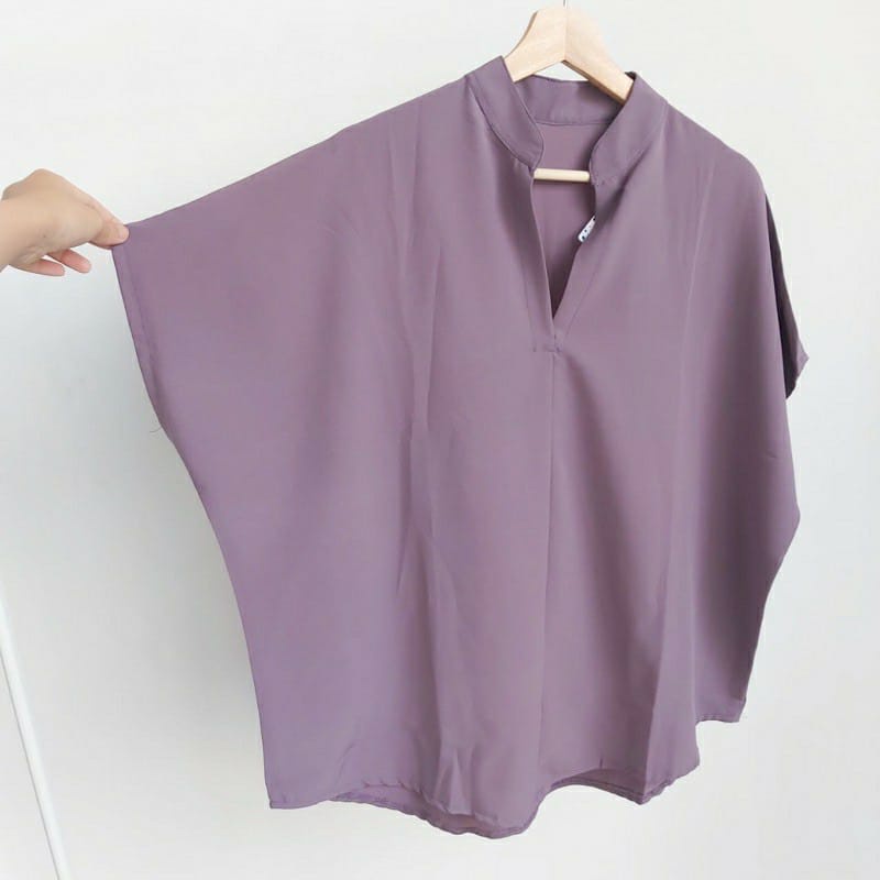 GFS AT DARCY OVERSIZE RAYON DIAMOND SHIRT