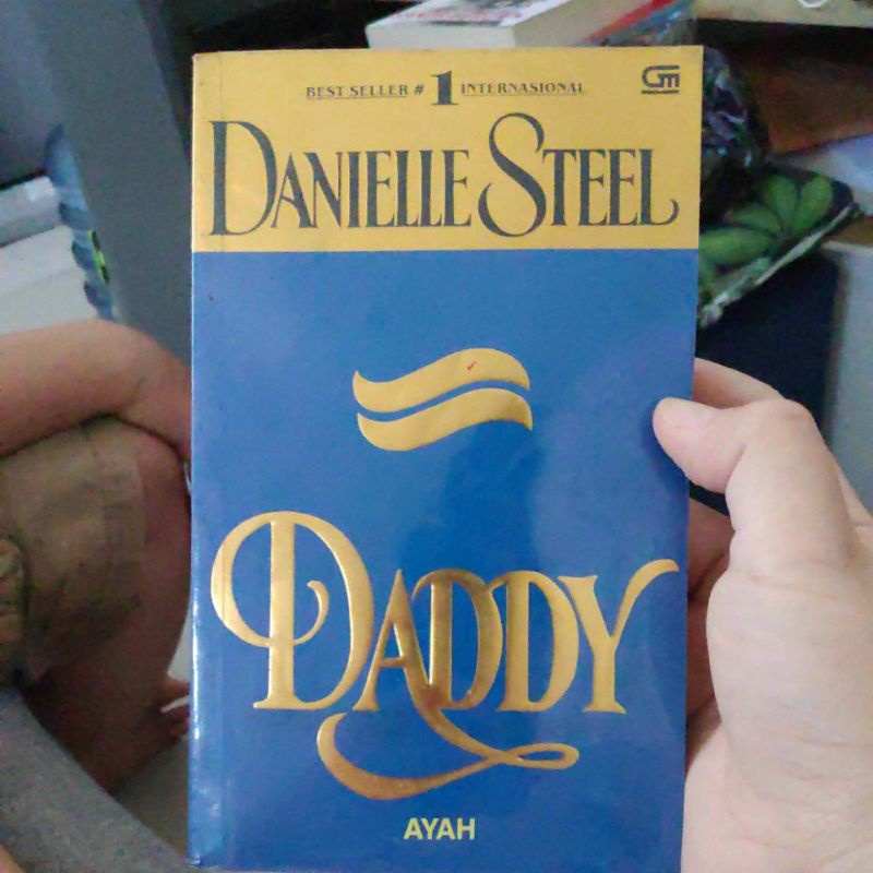 DADDY/AYAH-Danielle Steel