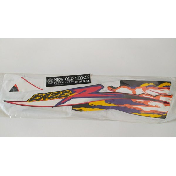 striping kawasaki kaze kaze r tahun 2004