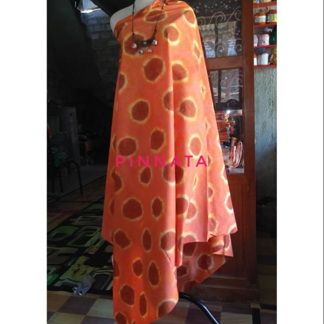 Kain batik shibori jumputan