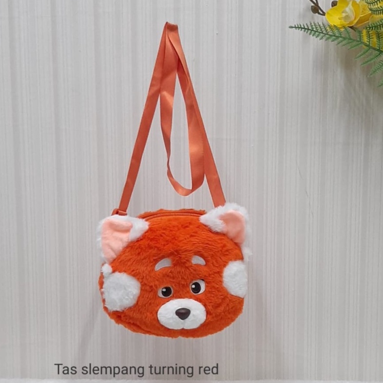 Tas Selempang Thurming Red Sling Bag Tas Anak Perempuan