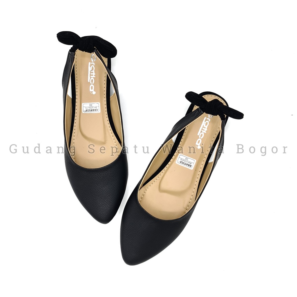 Gratica Sepatu Wanita Sandal Flat Tali Pita MA 045