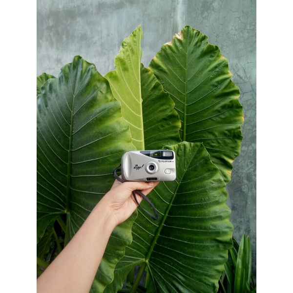 KAMERA ANALOG FUJIFILM ZIPP