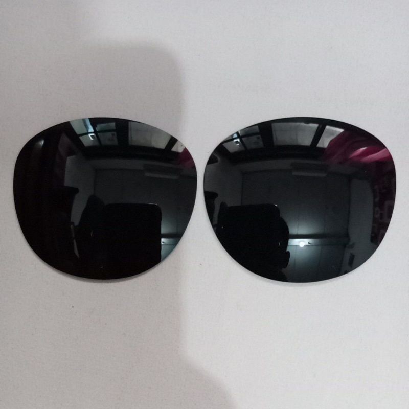 Oakley Latch stealth black polarized lens