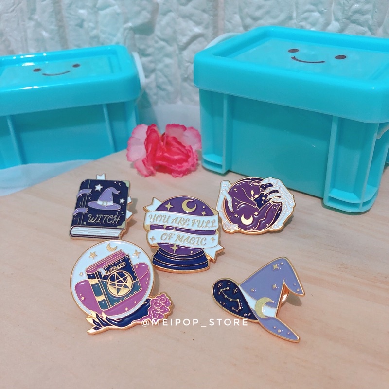 Enamel Pin Wizard / Bros Wizard